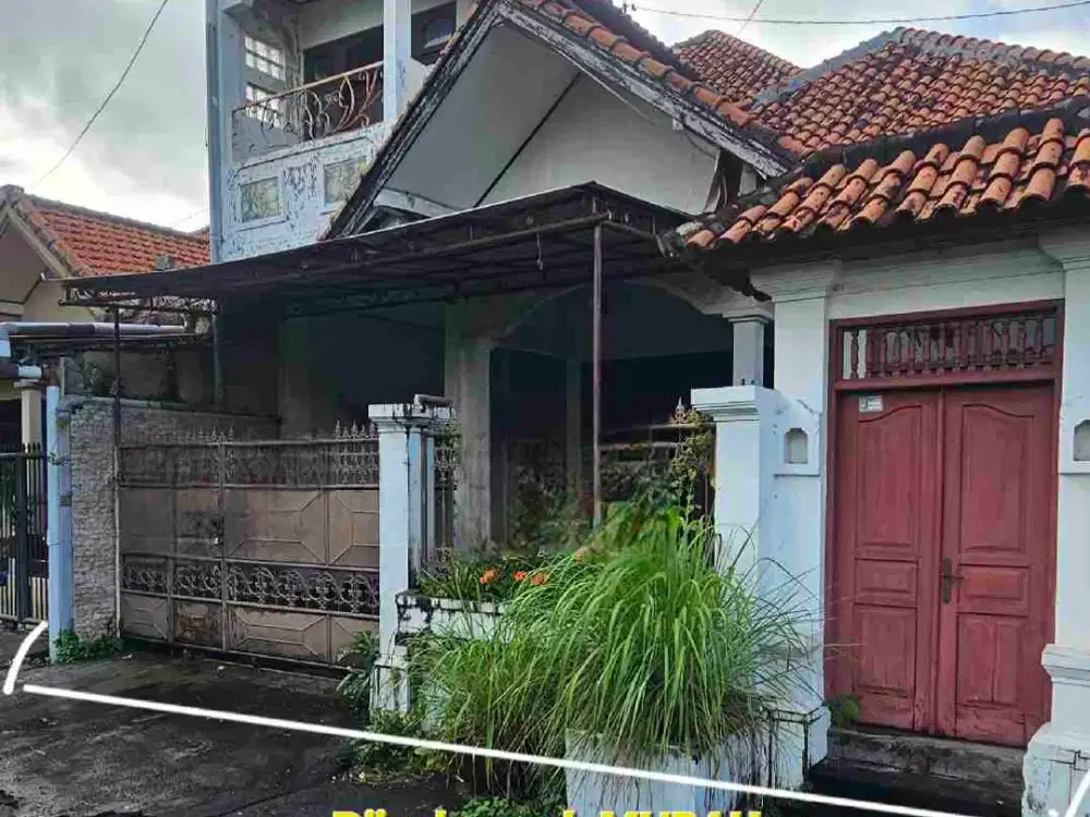 jual RUMAH MURAH 195m2 milik bank(hitung tanah saja) daerah Kerobokan kaja dkt polresta Denpasar