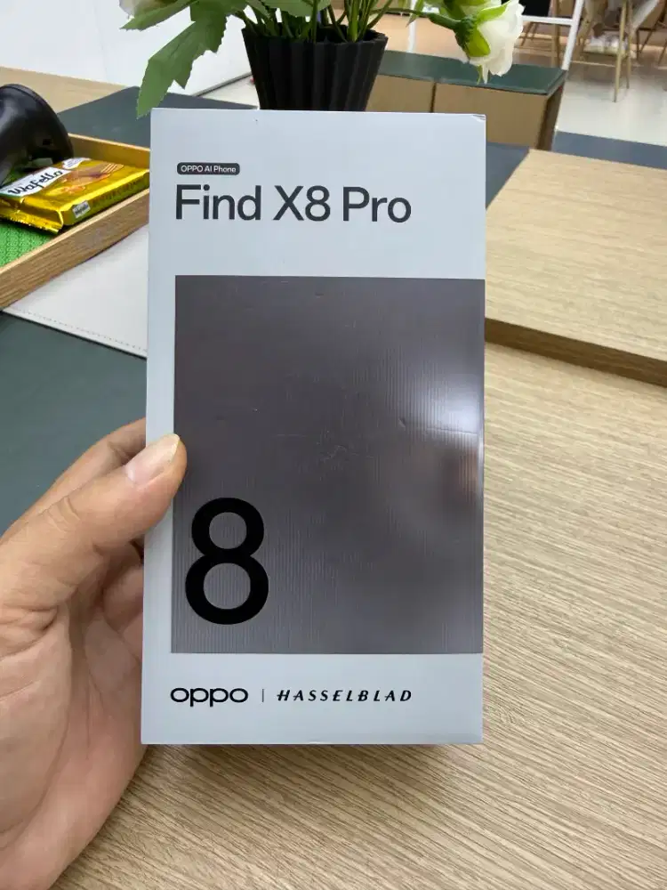 Oppo find x8 pro Ram 16 / internal 512
