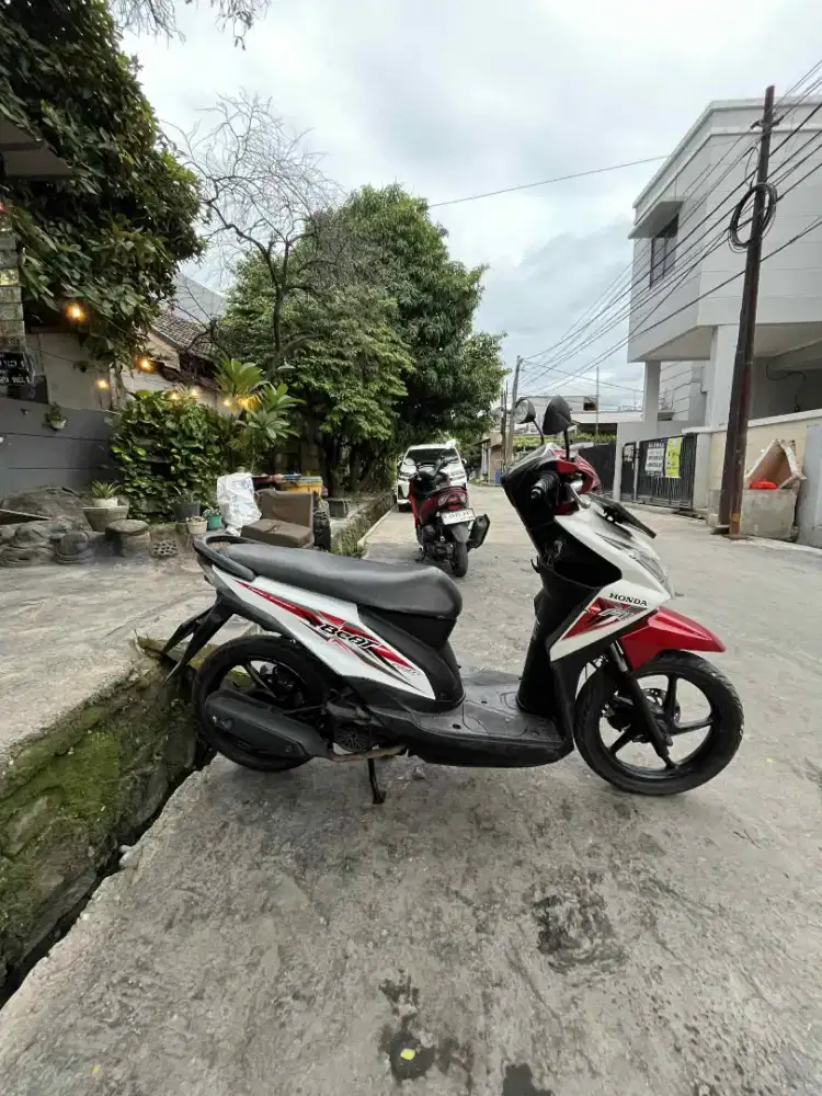 HONDA BEAT ESP 2015