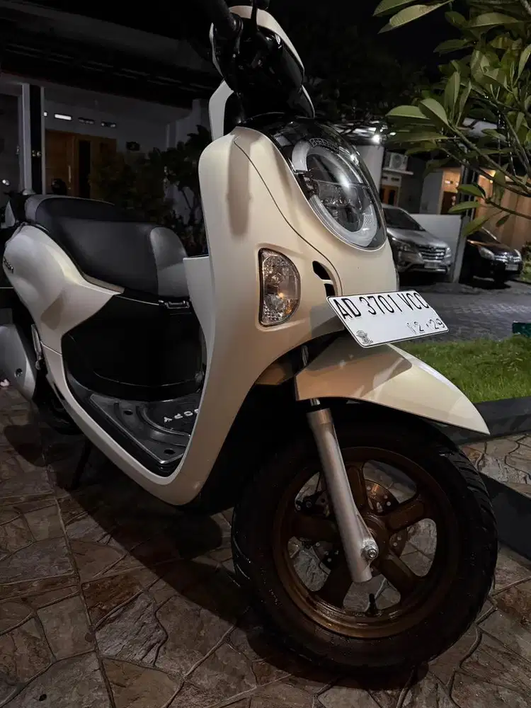 Scoopy prestige 2024 Like New