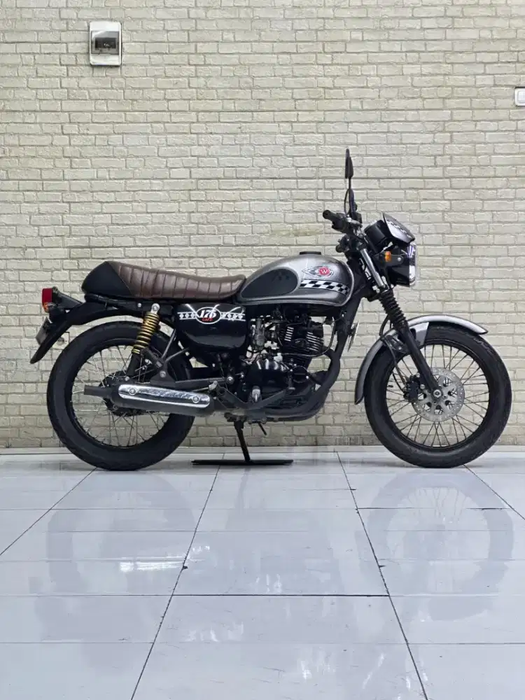 Tipe Terlaris! Kawasaki W175 Cafe 2022