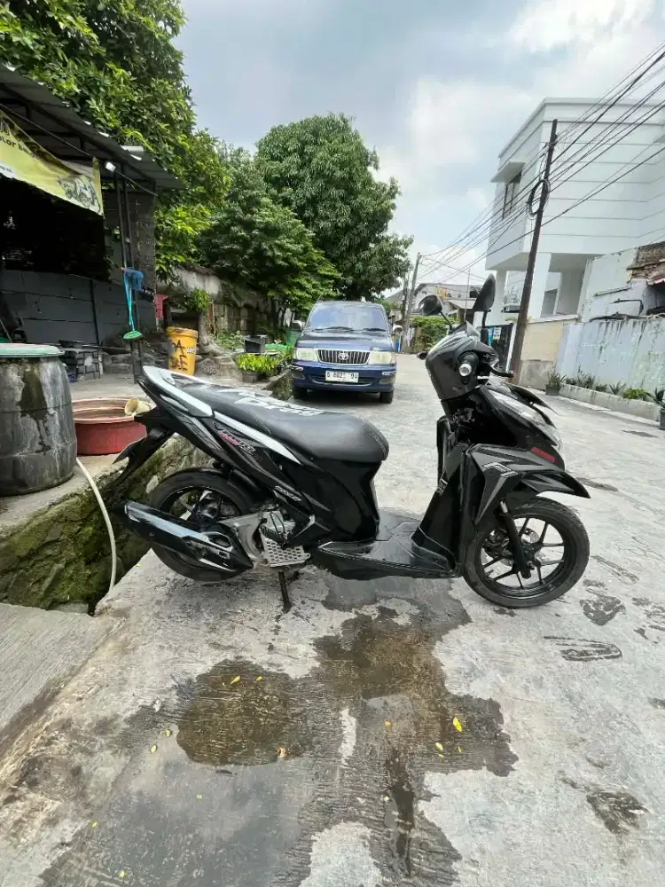HONDA VARIO 125 OLD 2012 PAJAK HIDUP