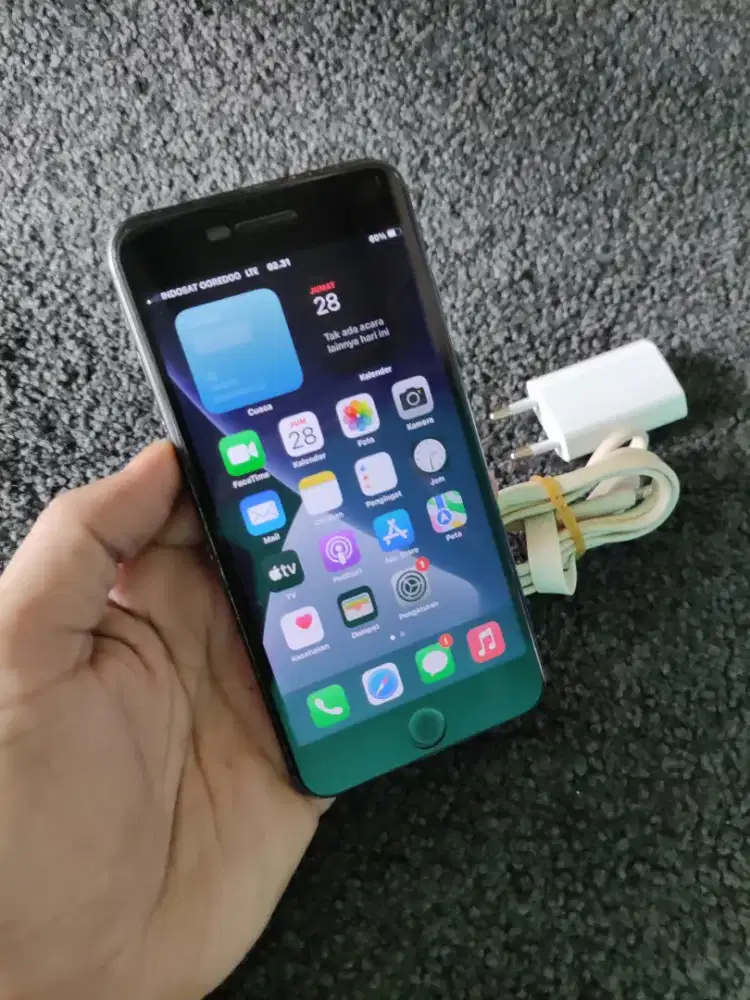 iPhone 7+ 128 GB no minus HP CHARGER