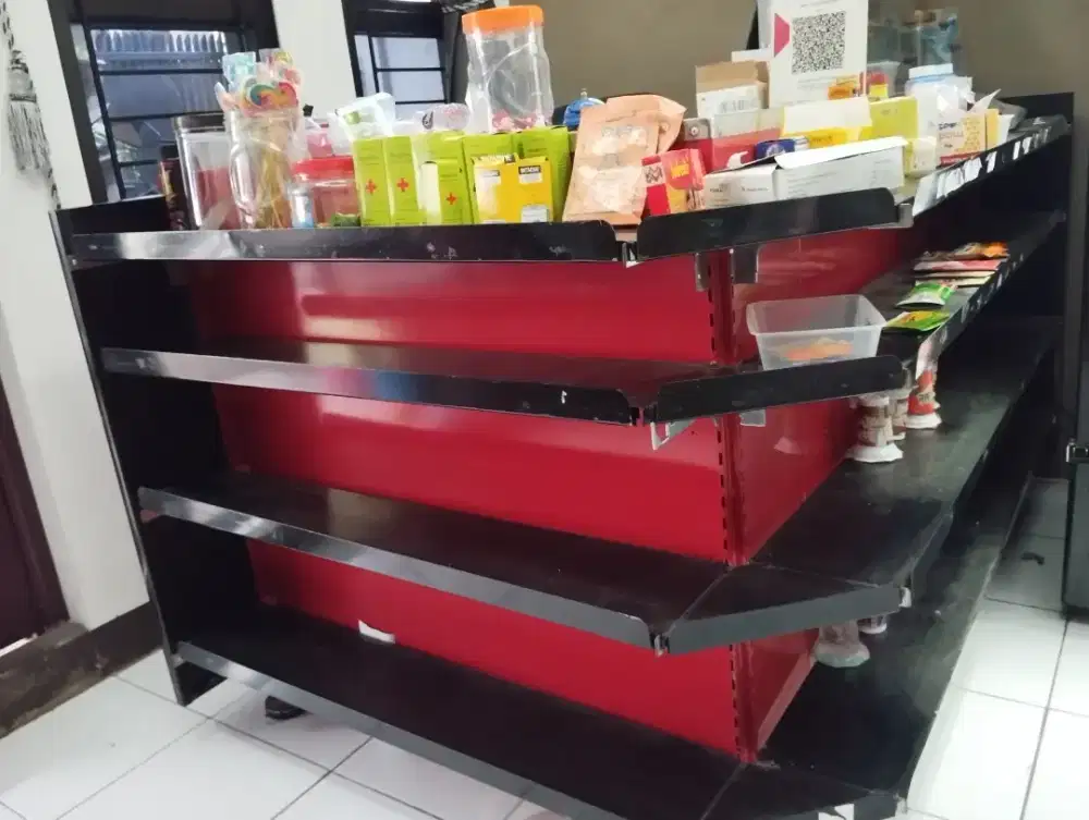 Meja kasir toko swalayan