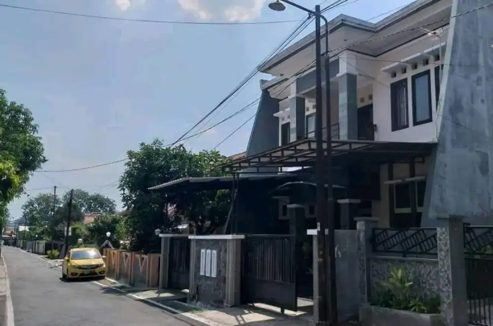 Murah jual rumah mewah siap huni 2 lantai gajamungkur dekat papandayan