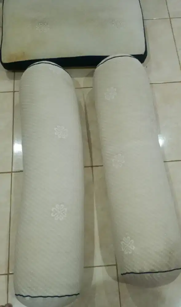 Banyak guling Informa