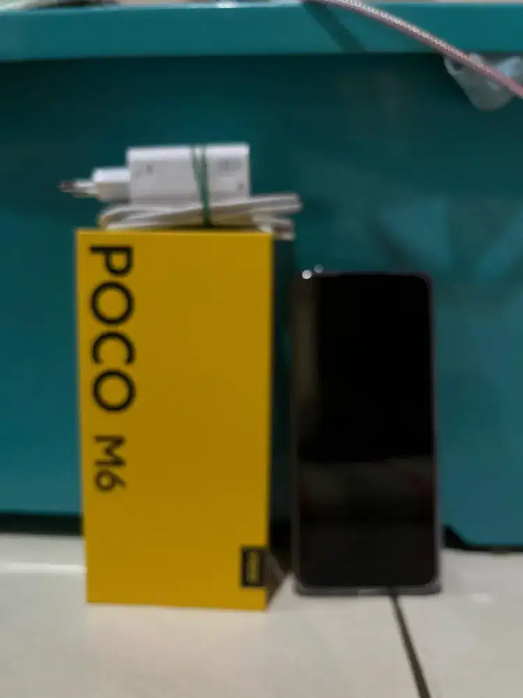 Jual hp Poco M6 8/256