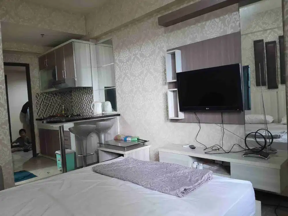 Spesial Tahun Baru Sewa Harian The Suites Metro Apartemen Bandung Studio
