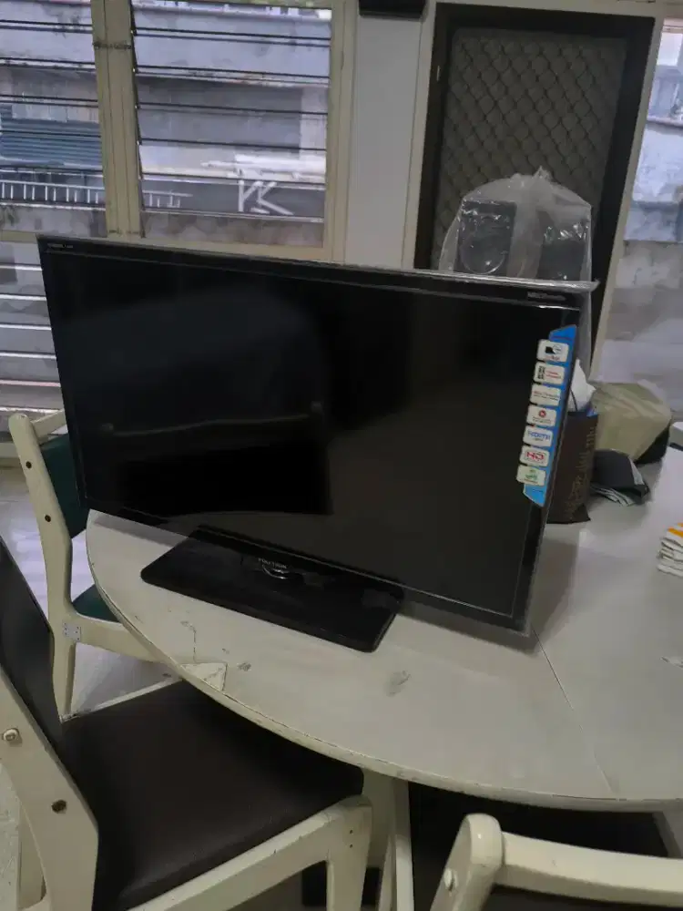 Tv LCD politron 32 rusak Lcd
