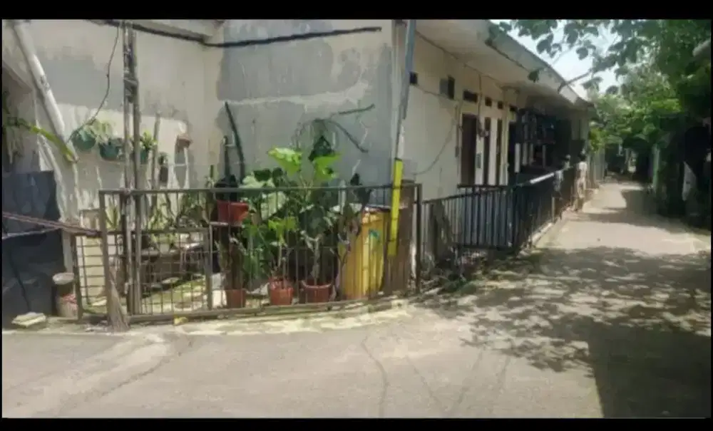 Kontrakan dijual 4unit(325jt)akses mobil Cilodong Depok