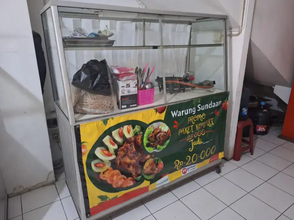 ETALASE GEROBAK KACA ALUMUNIUM - KONDISI MASIH BAGUS