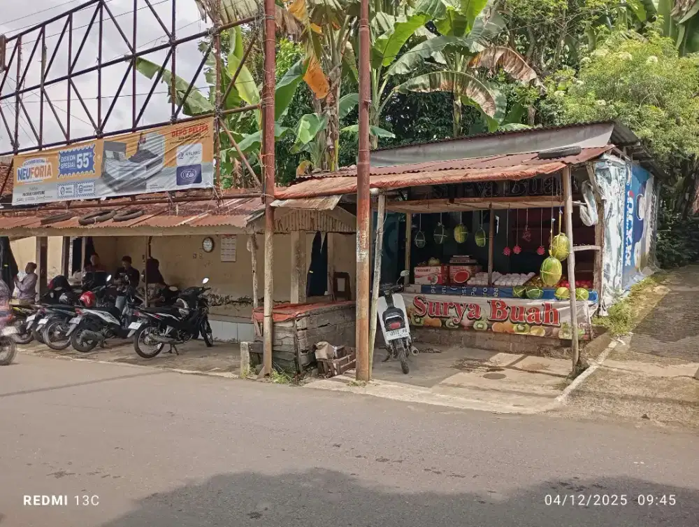 Tanah Hook Di jalan Raya Madukara Banjarnegara