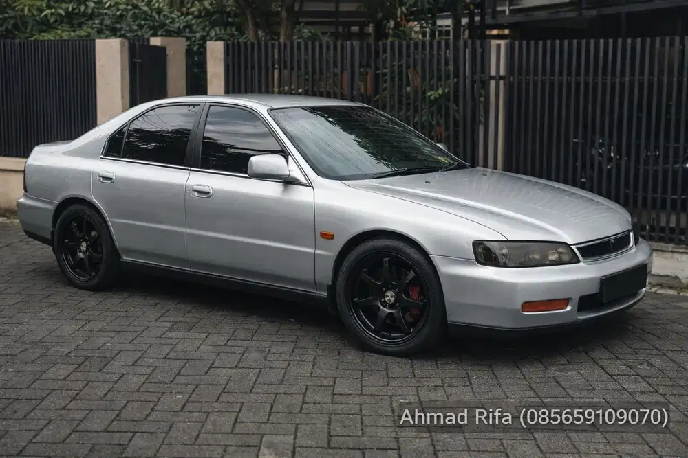 Honda Accord 1997 Bensin