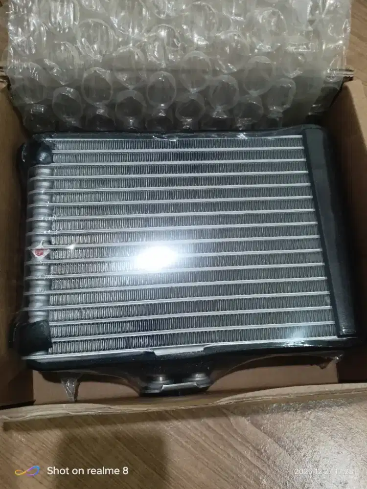 Evaporator AC Mobil