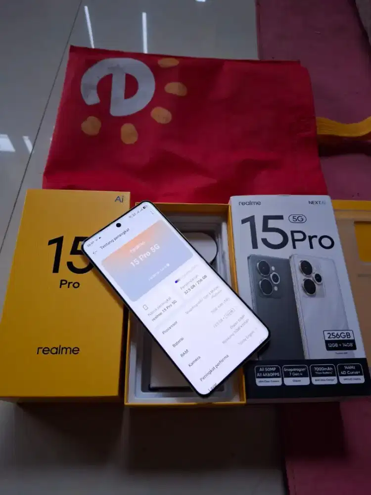 Realme 15 pro 5G ram 12/256 fullset original