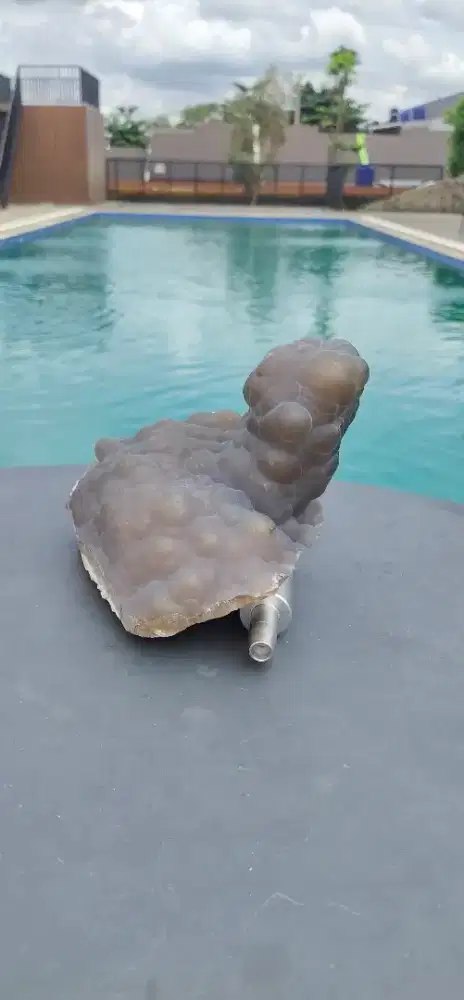 (WAJIB Transaksi Offline) Must1ka Suiseki Patung kura2 Natural Kristal