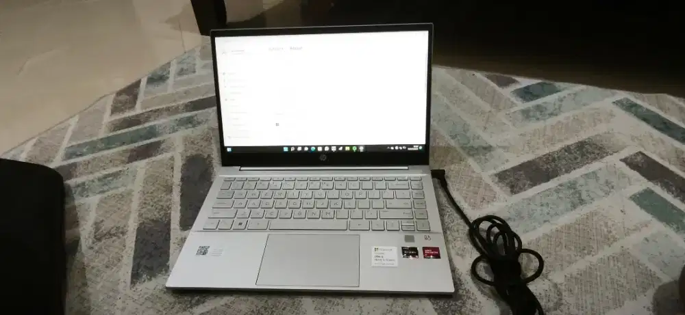 HP Pavilion 14 Ryzen 5 5500U|RAM16GB|SSD512GB|Fullset Mulus|OfficeAsli