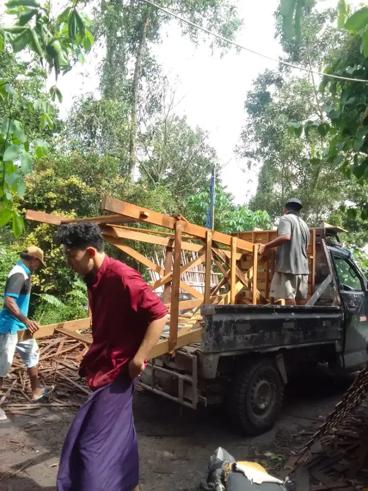 Tiang tandon menara ulin