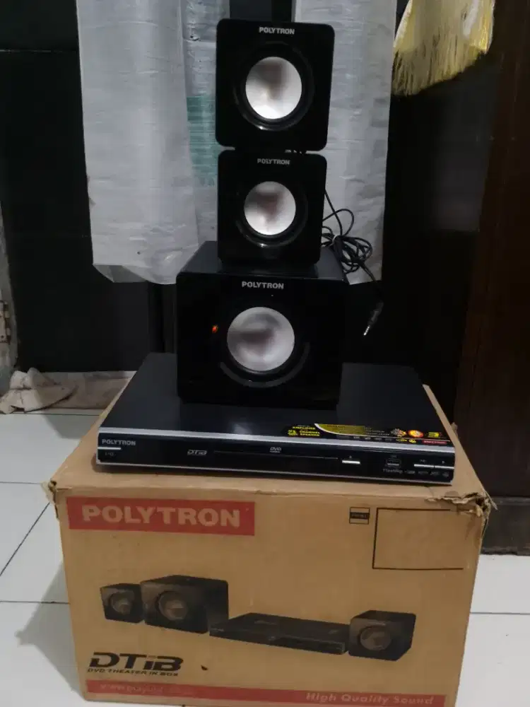 POLYTRON DVD THEATER IN BOX