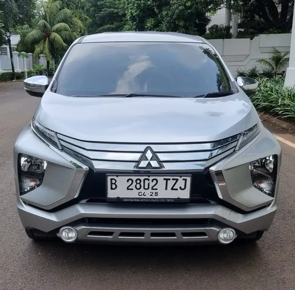 Mitsubishi Xpander 1.5 Ultimate AT 2018 Silver Met Sgt Istimewa Skali