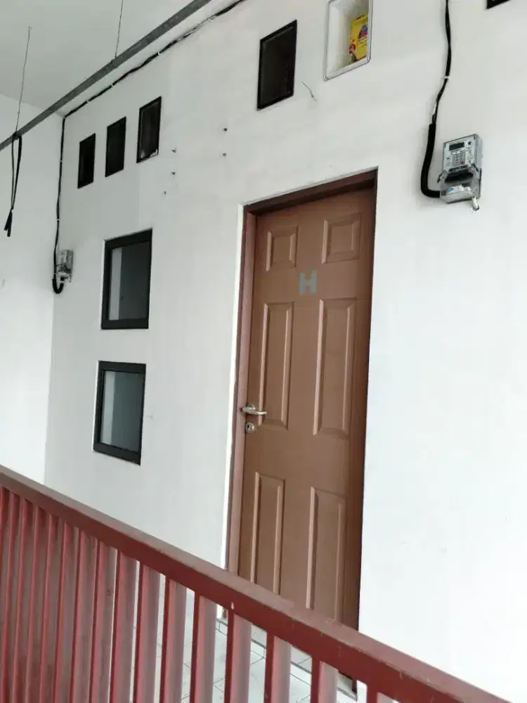 Disewakan kontrakan lantai atas