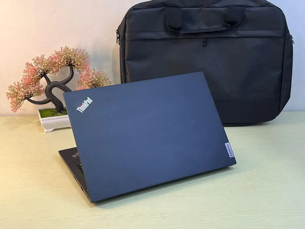 Lenovo ThinkPad E14 Gen 2 Intel Core i7-1165G7 RAM 16GB SSD512 GB Muls