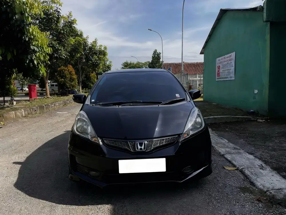 Honda Jazz 2011 Bensin