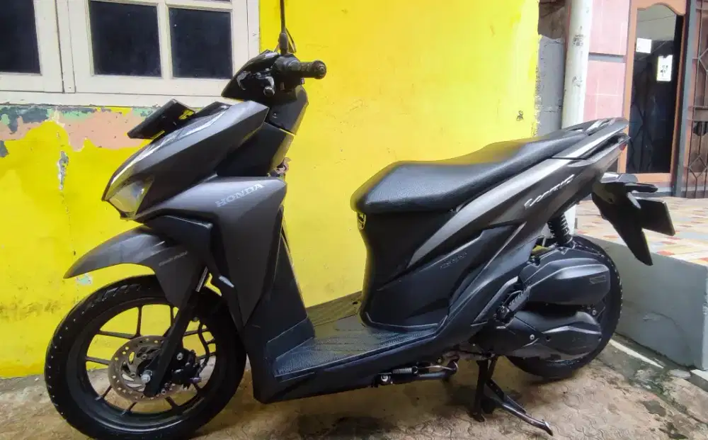 Vario 125 cbs iss