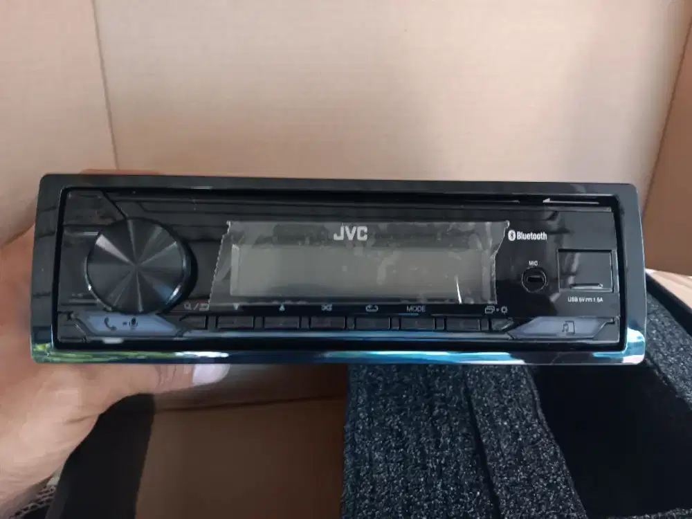 Single jvc bluetooth