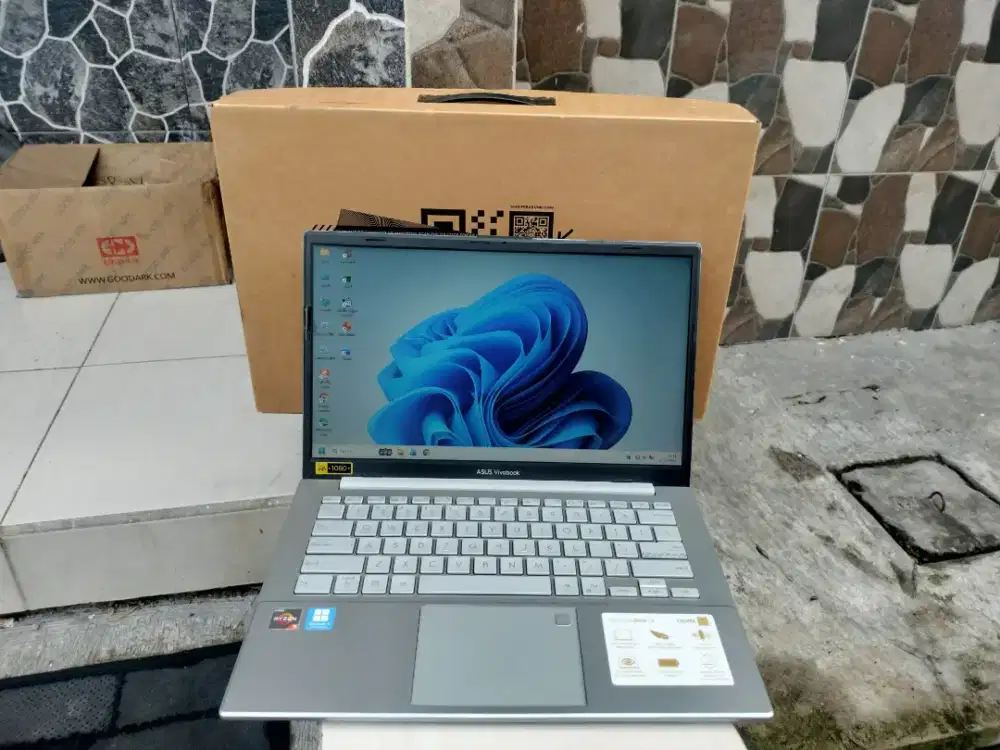 Asus Vivobook E1404FA Ryzen 3-7320U SSD Keyboard Backlight Fullset