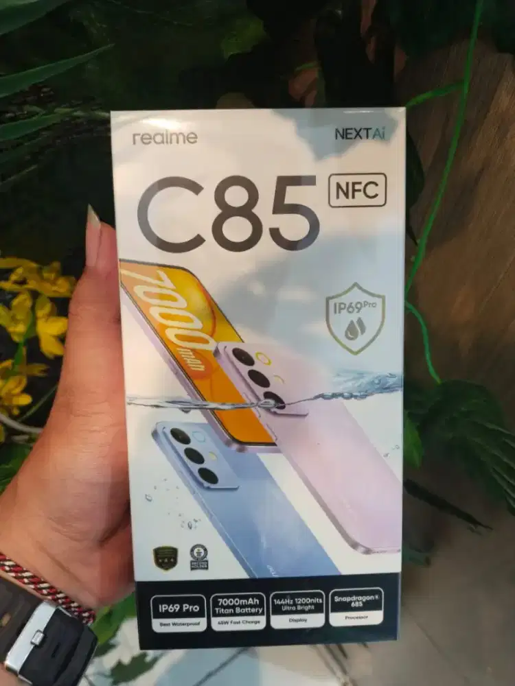 Realme C85 baterai besar tahan air