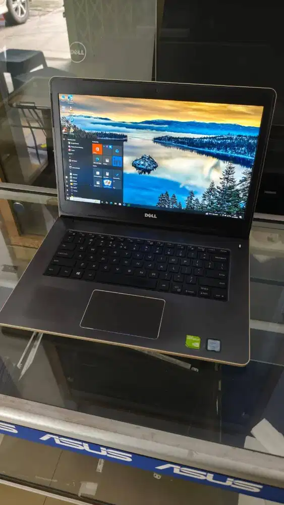 Laptop DELL core i7 RAM 8gb Dual VGA Nvidia 930 4gb DDR5 jual Murah Ba