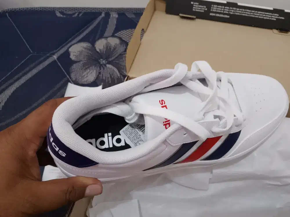 Sepatu Adidas original no.41