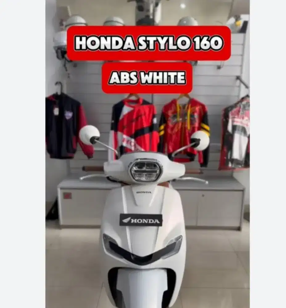 PLAT F !! Almost NEW