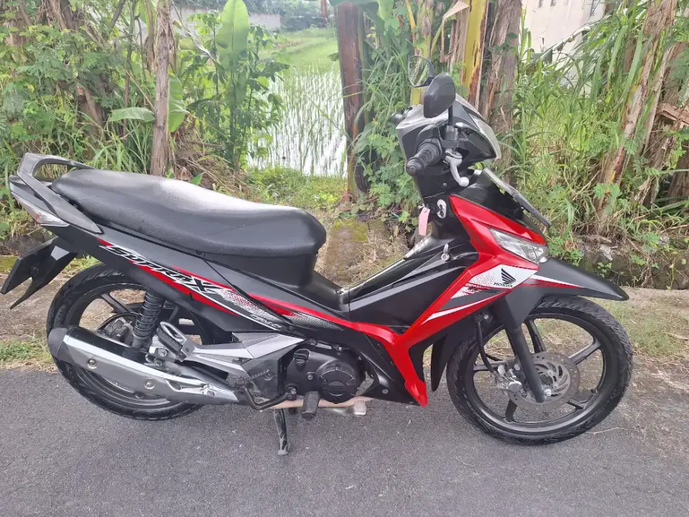 Supra x 125 2020 pajak baru bisa cash/kredit syariah  TERMURAH