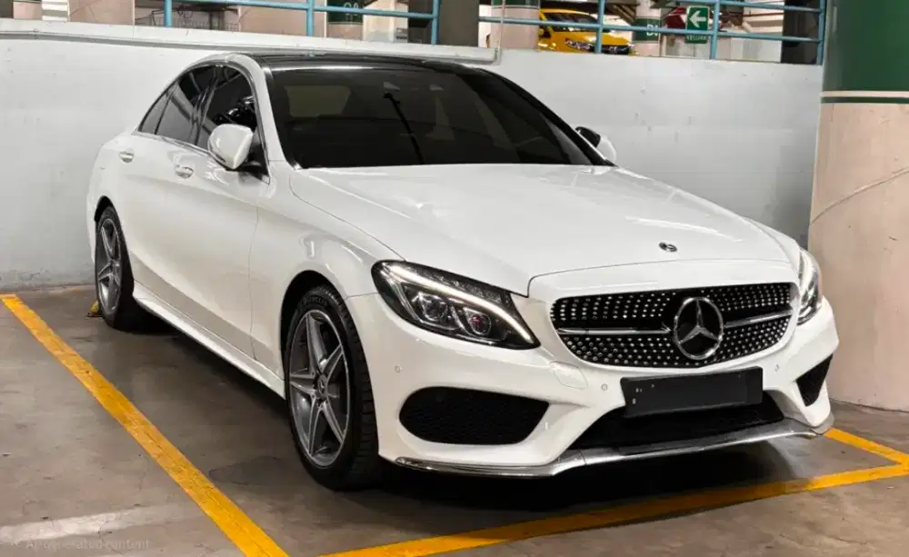 Mercedes Benz C300 AMG Line Full Package 2018 Tangan Pertama Like New