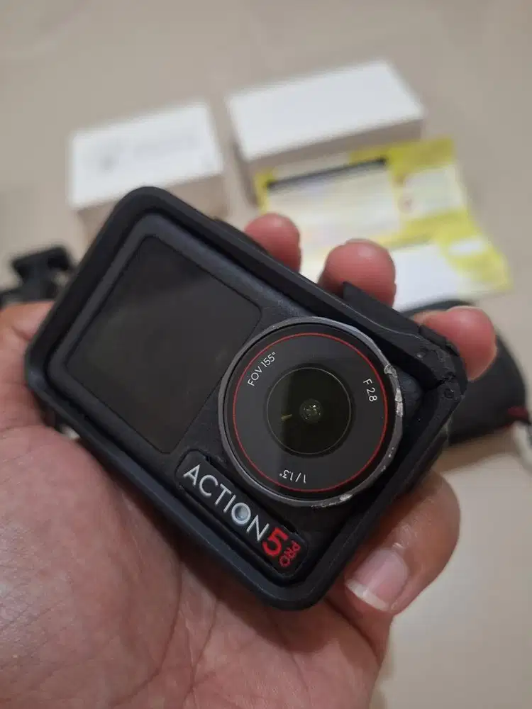 DJI Action Pro 5 Combo (Kondisi Oke)