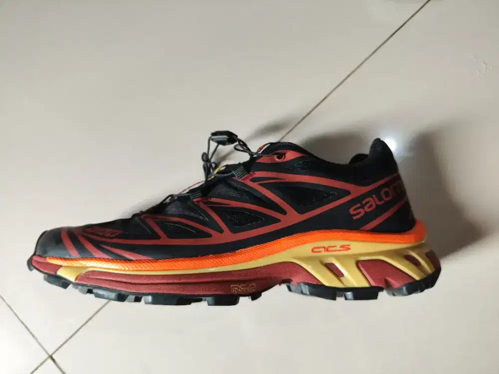 Sepatu Salomon XT-6 size 40 2/3 Original