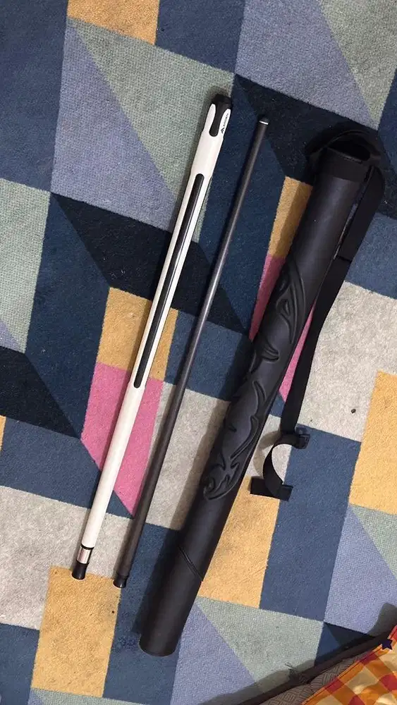 Shaft Predator Revo 12.9 Uniloq + Bath Arden Inyo - 02 Uniloq