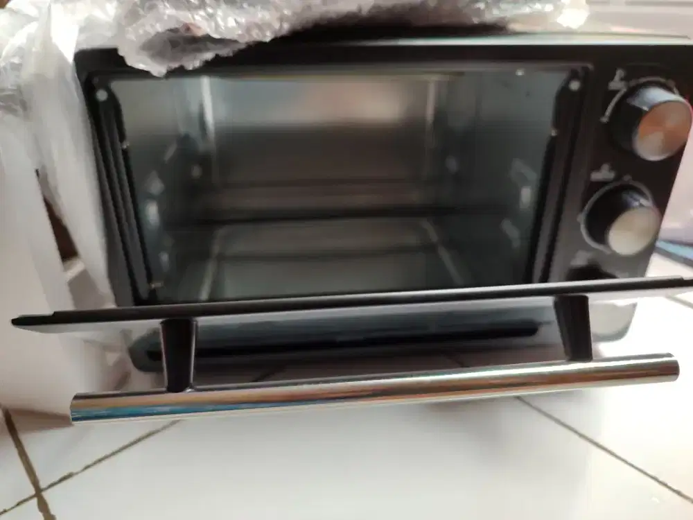 Baru belum pernah dipakai sama sekali