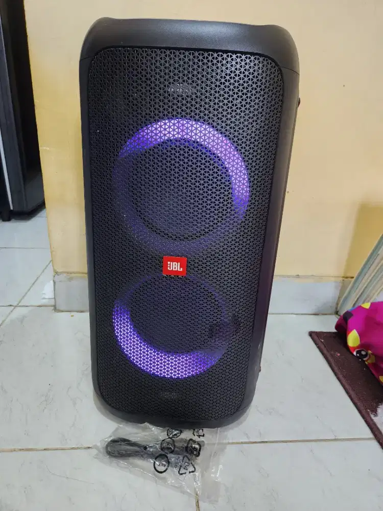 JBL Partybox 100