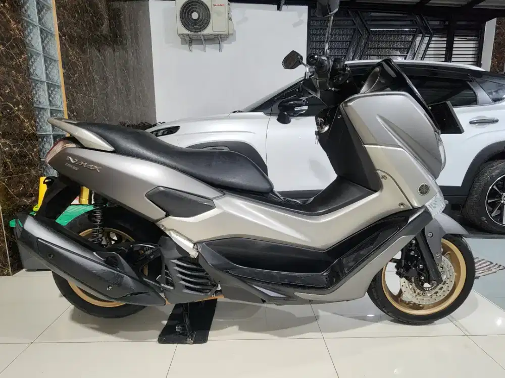 Nmax 2018 plat B DKI
