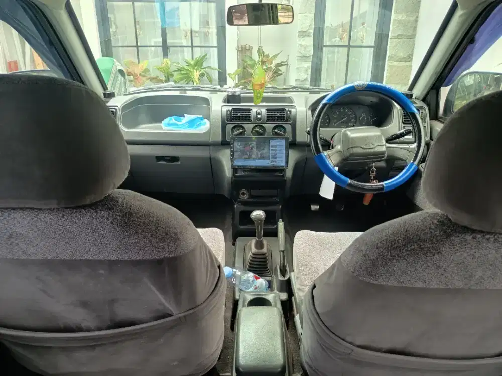 Dijual segera Mitsubishi kuda bensin 1999