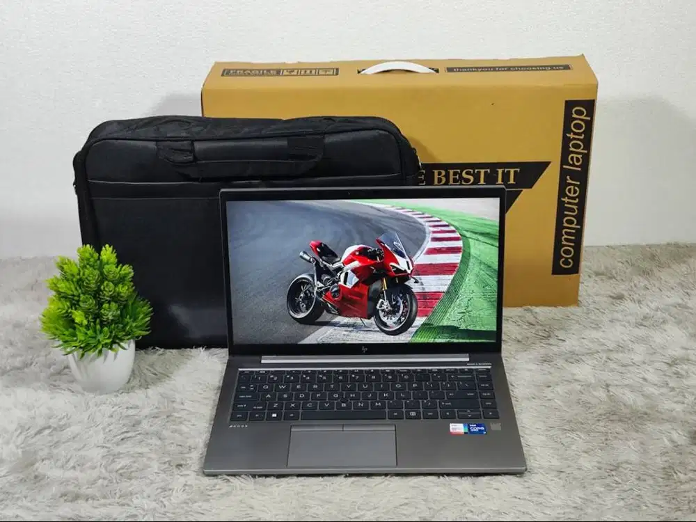 Laptop Gaming HP Zbook Firefly 14 G8