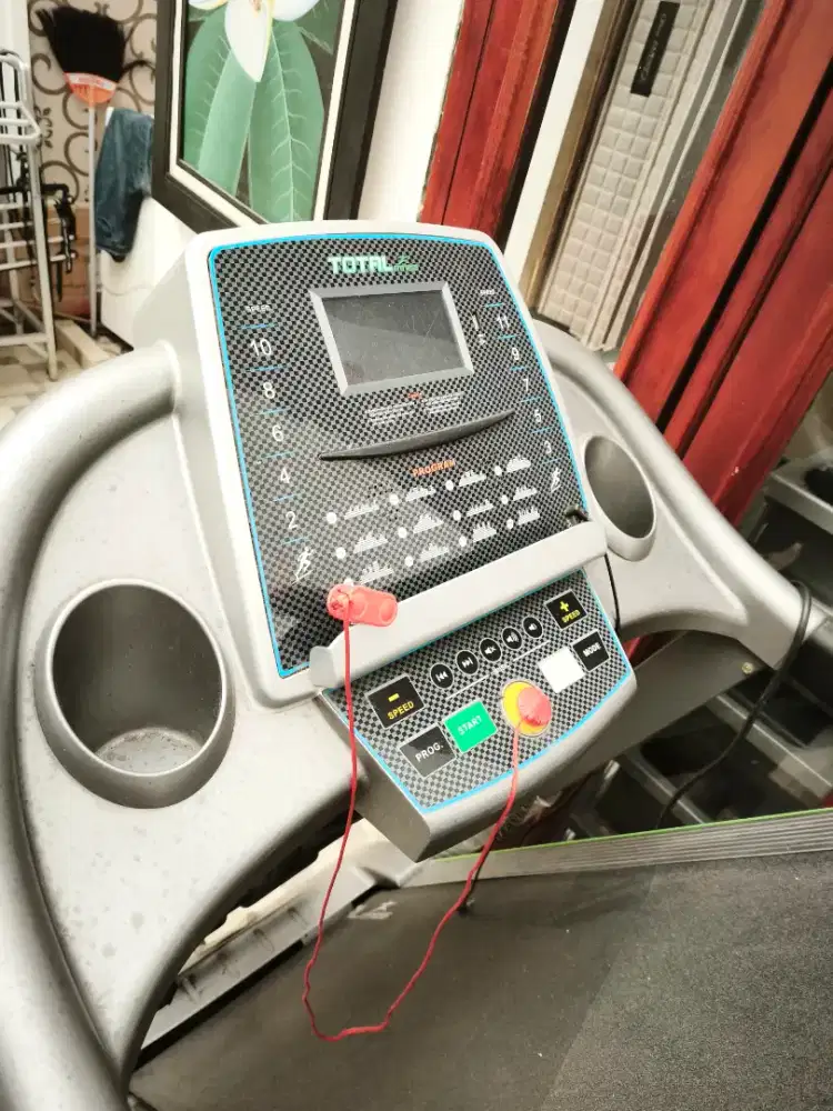 Alat treadmill jogging