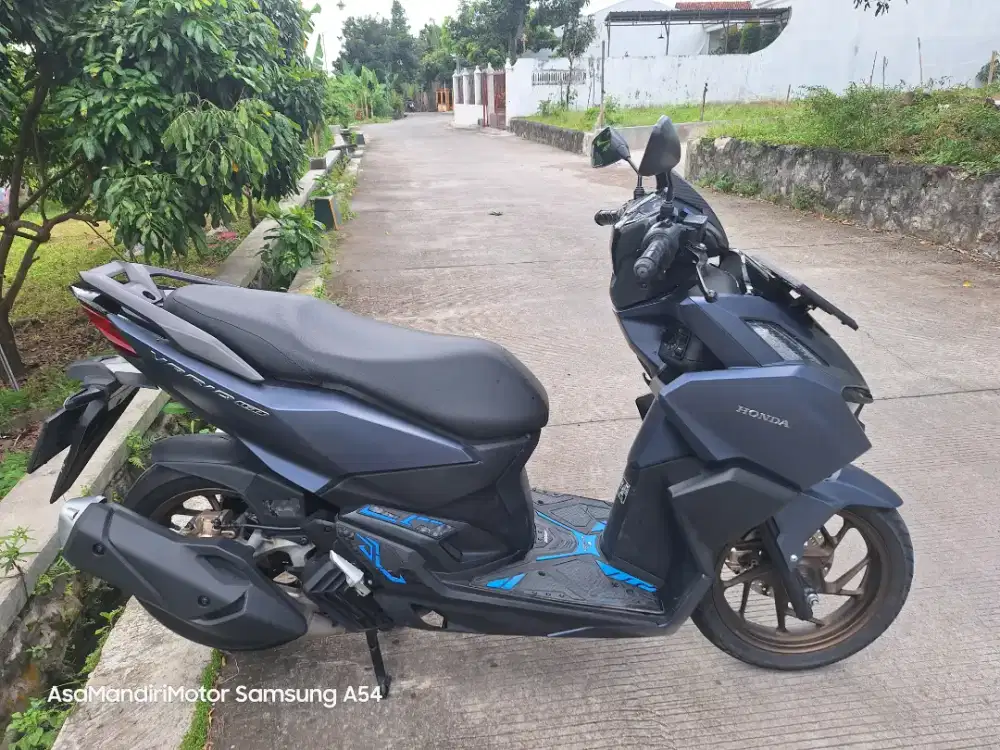 Vario 160 abs 2024 istimewa bisa cash/kredit syariah TERMURAH