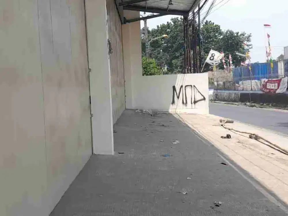 Gudang rapi tampa renop siap huni