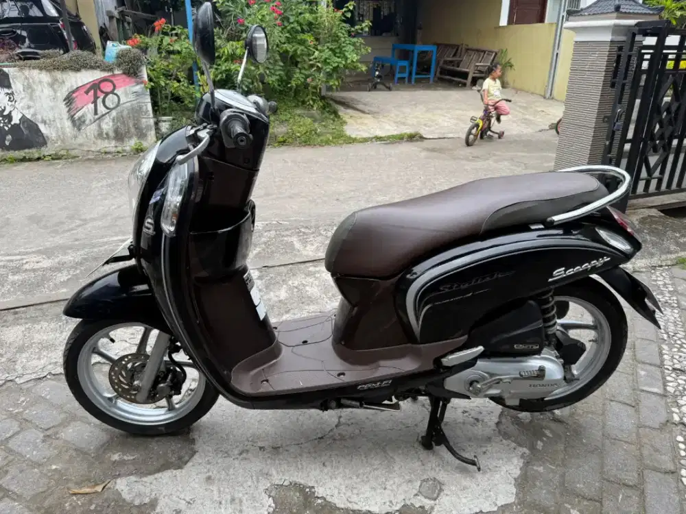 Scoopy esp stater halus THN 2015 plat AB sleman