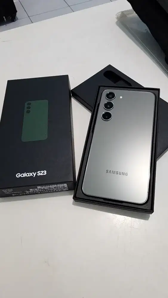 Samsung S23 8/256 Green