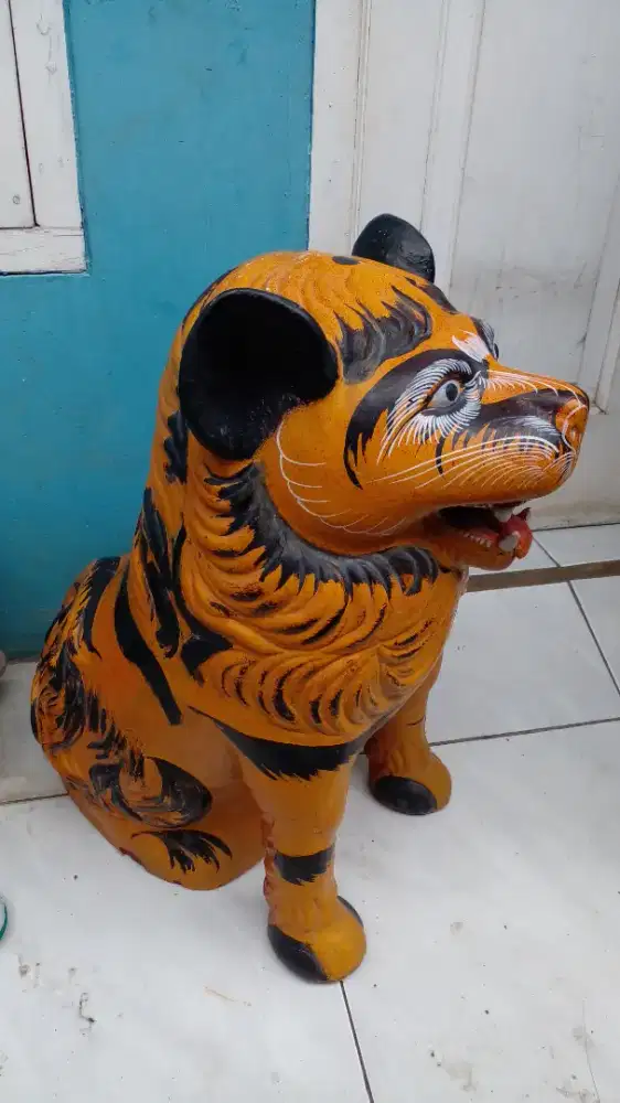 Celengan gerabah singa tinggi 55 cm